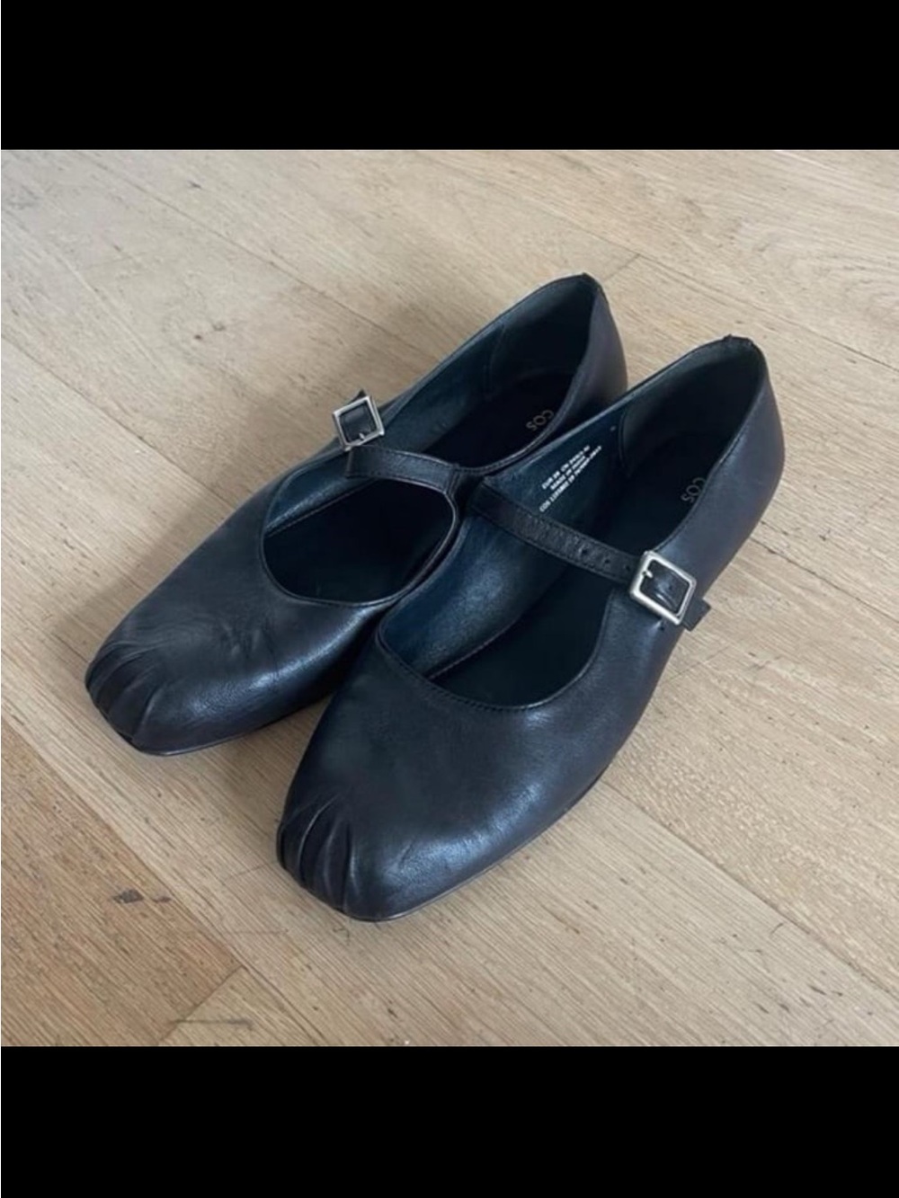 COS Black Leather Mary Jane Flats with Buckle Size 8.5